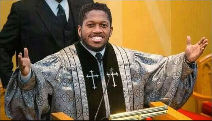 Shimographer's tweet photo. Need a goal? Contact Pastor Fred #MUNWHU https://t.co/NkLMsmpsz7