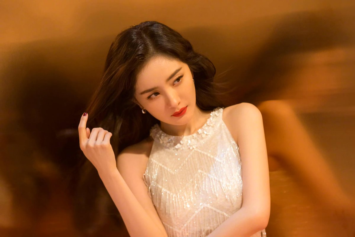 heiimza's tweet photo. 2023. 3.

#杨幂 #三月 #杨小怂的日常 https://t.co/3rRpZfvJFf
