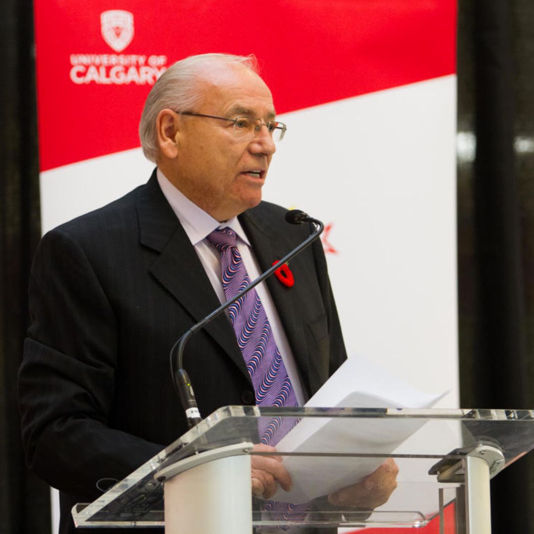 It has always been a strong belief of mine that the public education system is an essential instrument in making a difference within our community. Investing in the University of Calgary and Olds College allowed me 
to support a brighter future for Alberta. 
#calgary #education