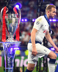 Mike_RMCF's tweet photo. 69 attempts at a trophy in a row bottled.   

Lastest one to championship Sheffield United.   

Hope this helps https://t.co/vASyHPNCkh