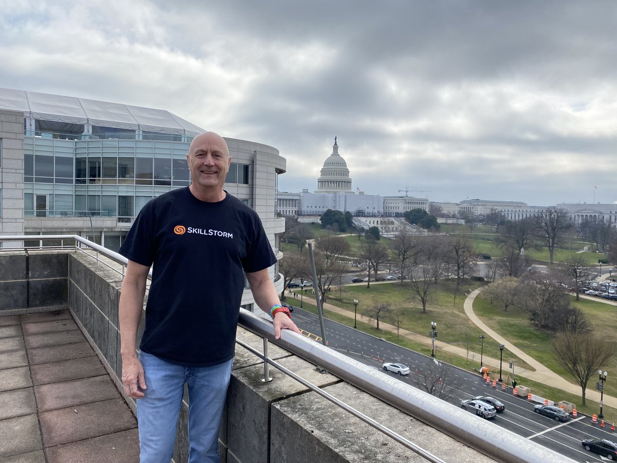 SkillStorm's tweet photo. The Director of Veteran Affairs, John Tansill, was at the U.S. Department of Labor @USDOL for a meeting with DOL-VETS Director of Apprenticeships, Carolyn Renick.
#wheresjohn #stormon #accelerateopportunity #wesupportveterans https://t.co/Ilx6itWaUc