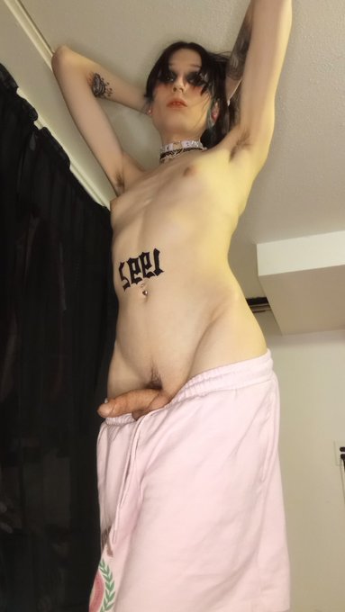 Est. 1992 like a fine wine ✨🍷 https://t.co/dvdV7t04pH