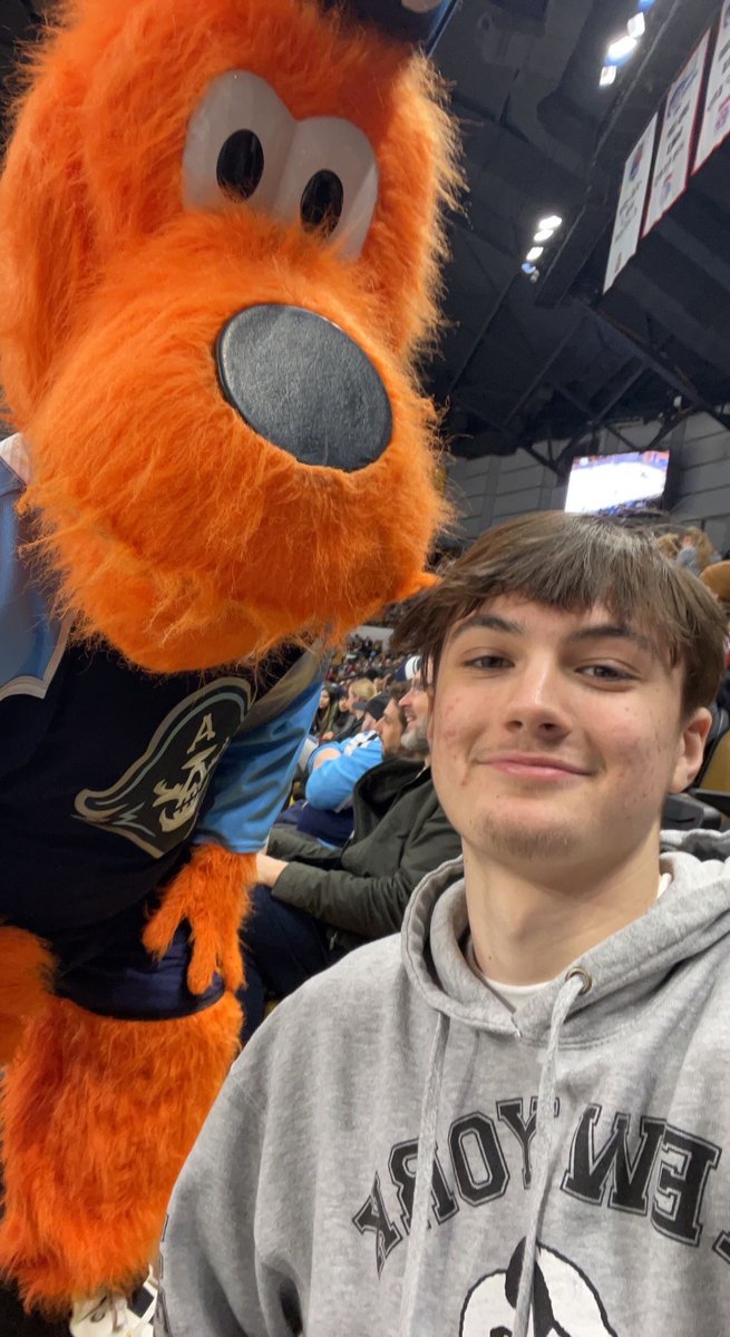 Sheb_Falls_HS's tweet photo. SFHS Sports and Entertainment Marketing along with Personal Finance classes attended the Milwaukee Admirals Education Game presented by Baird Financial. Presentations about finance, investments and careers in marketing were well received. #engagementbydesigninvitingenvironment https://t.co/8MShVehqRs