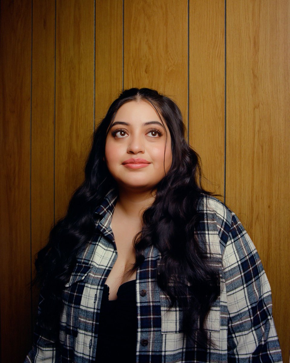 #Breakout: Keyla Monterroso Mejia captivated audiences with her performance in Curb Your Enthusiasm and made a memorable appearance on Abbott Elementary. Now, with Freeridge, Mejia graduates from comic relief to leading role. <a href="/HannahJacksuhn/">Hannah Jackson</a> writes trib.al/vhRiTIv