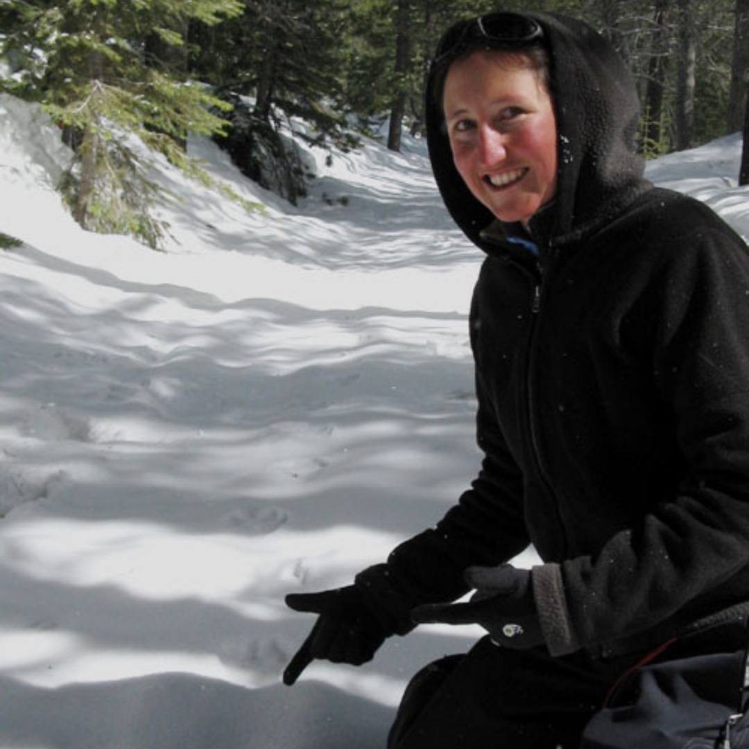 storycollider's tweet photo. ๐Check out these cool #storyextras from this week's #podcast episode with Dr. Katie Moriarty! There's even more on our website!
Also if you want the story behind the photos, listen to the podcast this week and learn all about the #wolverines! Listen here: https://t.co/wnq8wXUggQ https://t.co/YlAcXJXVd1