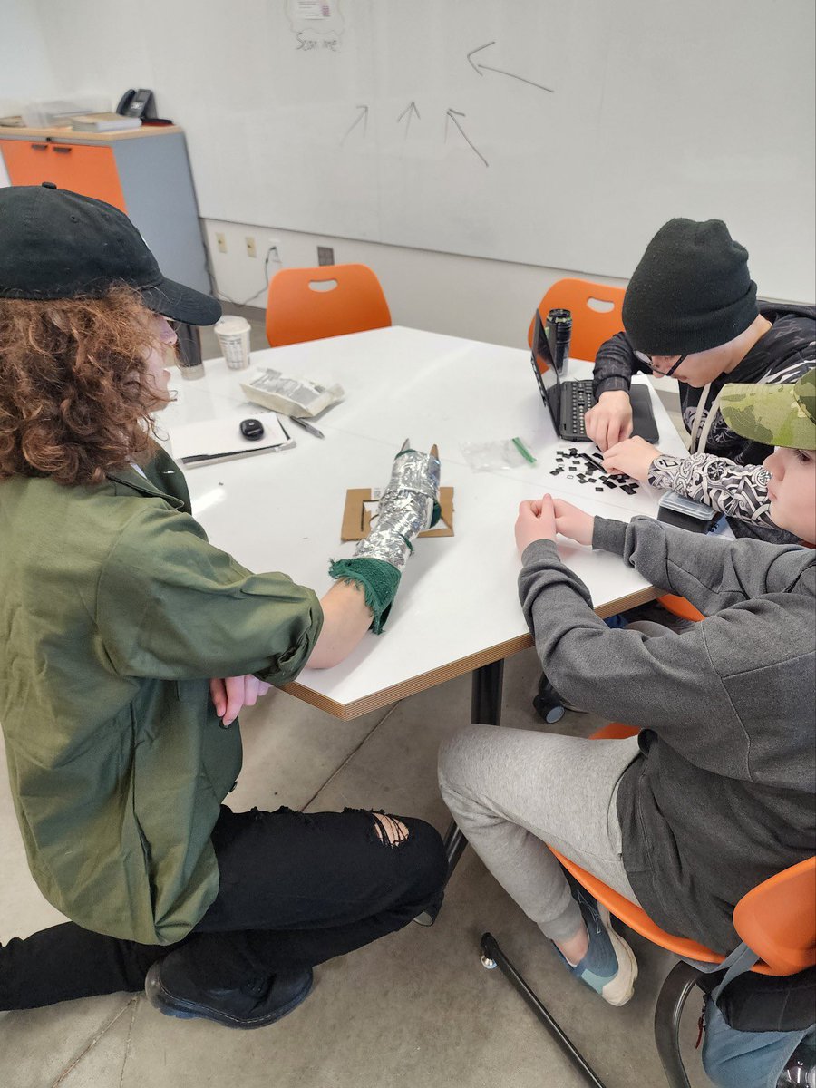 Vanguard Academy of Broken Arrow tweet media