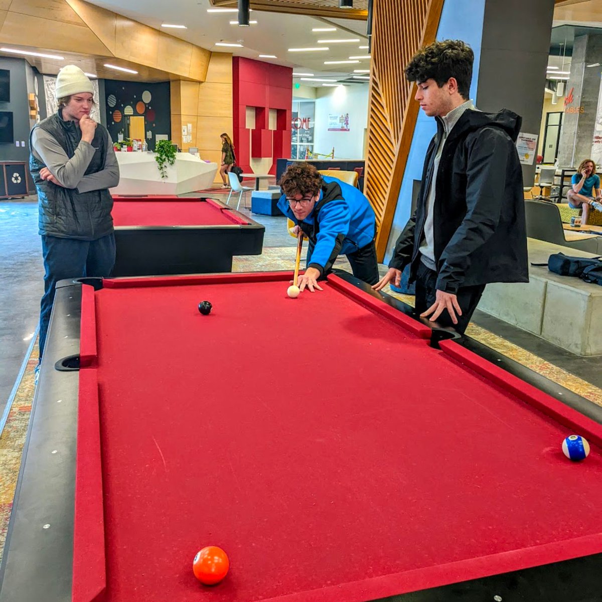 Sick of the snow? There are still plenty of fun activities to do! In the lobbies of Kahlert Village, the Peterson Heritage Center, and Lassonde Studios, you can enjoy a game of pool with your friends, just like these students. #CampusLife #UOfUHRE