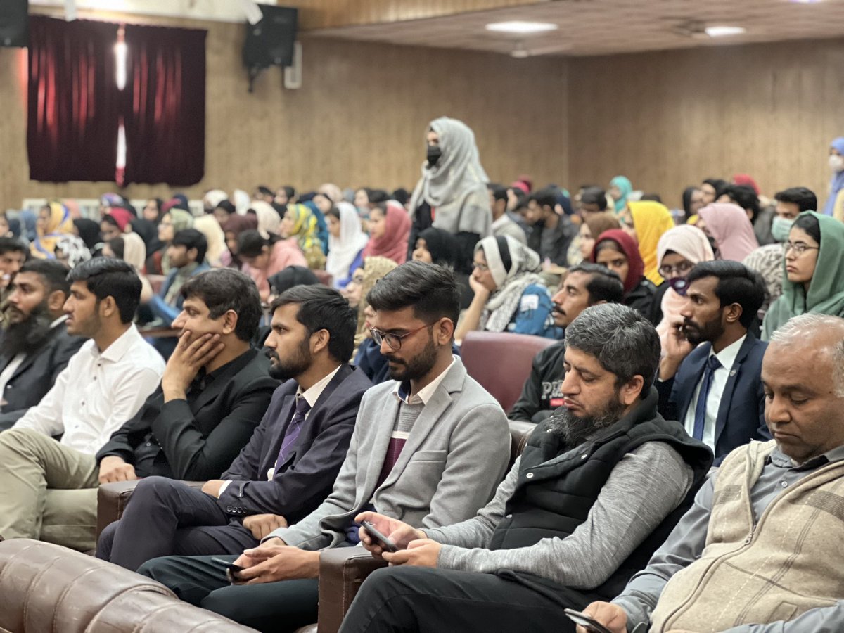 DCS_GCUL's tweet photo. Here are some clicks from the International symposium day, Co-Organized by Dunnicliff Chemical Society, GCUL and Functional Materials Research Group (FMRG), Department of Chemistry GCUL, under the supervision of Dr. Raja Shahid Ashraf. https://t.co/TbxPAdP9Fy
