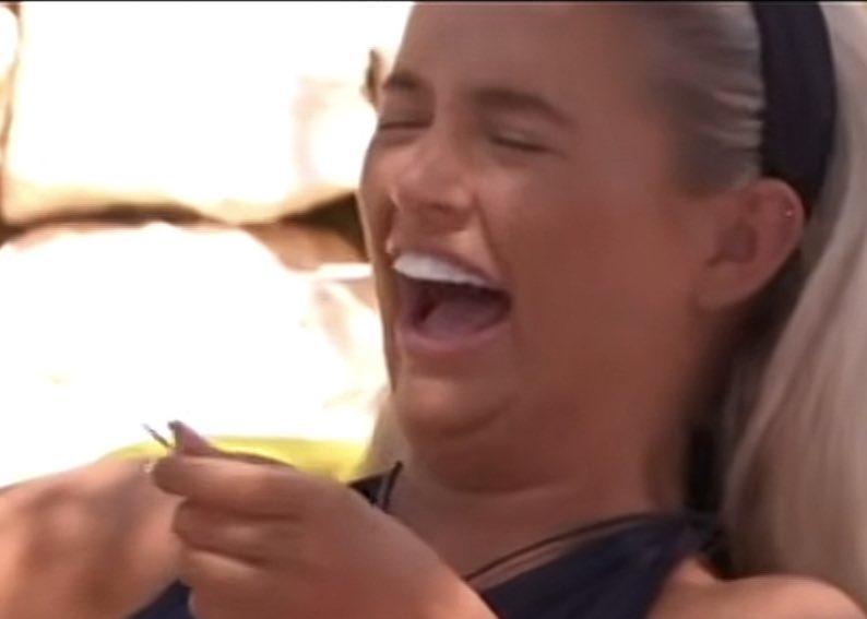 yessssssss ding dong the witch is gone  #loveIsland