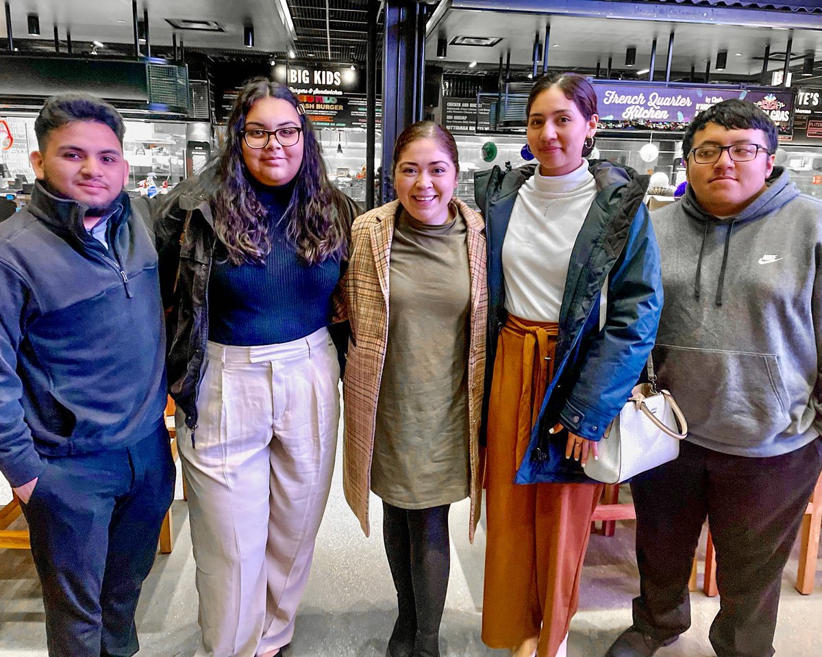 ¡Mujeres De Acción! tweet media