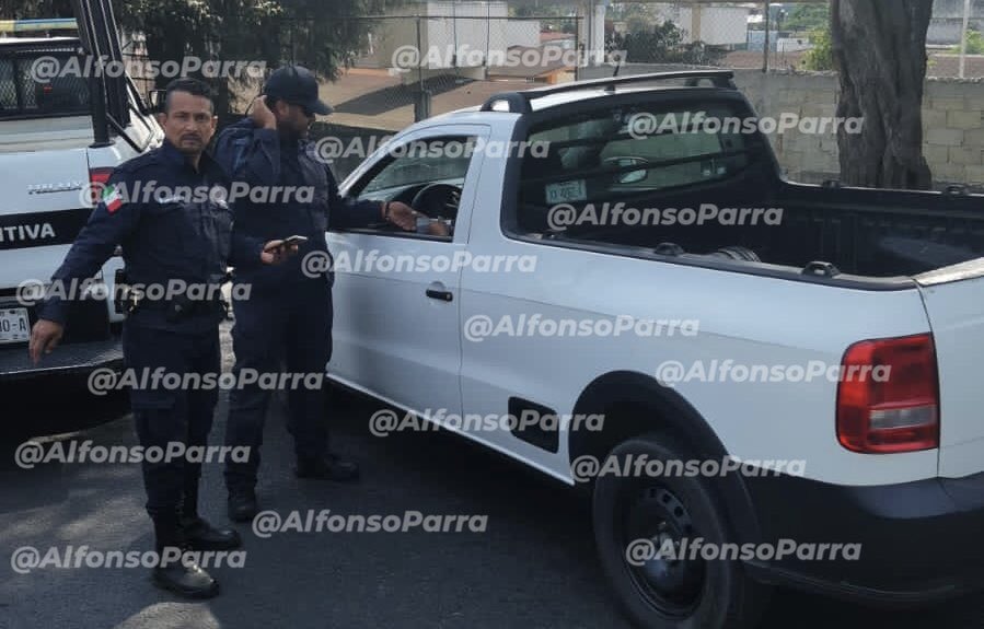 alfapc10's tweet photo. Muere mujer atropellada en Toxtlacoaya municipio de #LasVigas, conductor se dio a la fuga con dirección a #Xalapa y fue detenido en #Banderilla, conducía en estado de ebriedad. @VialidadXalapa @SP_Veracruz https://t.co/9cHpIOqpzV