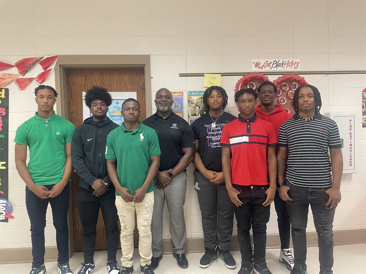 Minor High School Football (@tigerminor) on Twitter photo We had a blast reading to the young Tenacious Tigers <a href="/Minor_Community/">Minor Community School</a> for “Read Across America Week. “ #4Minor #MinorPride
<a href="/jefcoedathletic/">JEFCOED Athletics</a> <a href="/JEFCOED/">Jefferson County Schools</a> <a href="/MinorHighTigers/">MinorHighTigers</a> We had a blast reading to the young Tenacious Tigers <a href="/Minor_Community/">Minor Community School</a> for “Read Across America Week. “ #4Minor #MinorPride
<a href="/jefcoedathletic/">JEFCOED Athletics</a> <a href="/JEFCOED/">Jefferson County Schools</a> <a href="/MinorHighTigers/">MinorHighTigers</a>