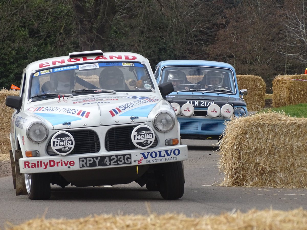 paulcrowcroft68's tweet image. Classic #rallycars at #raceretro on Saturday #hillmanimp #volvo #datsun240z #vw