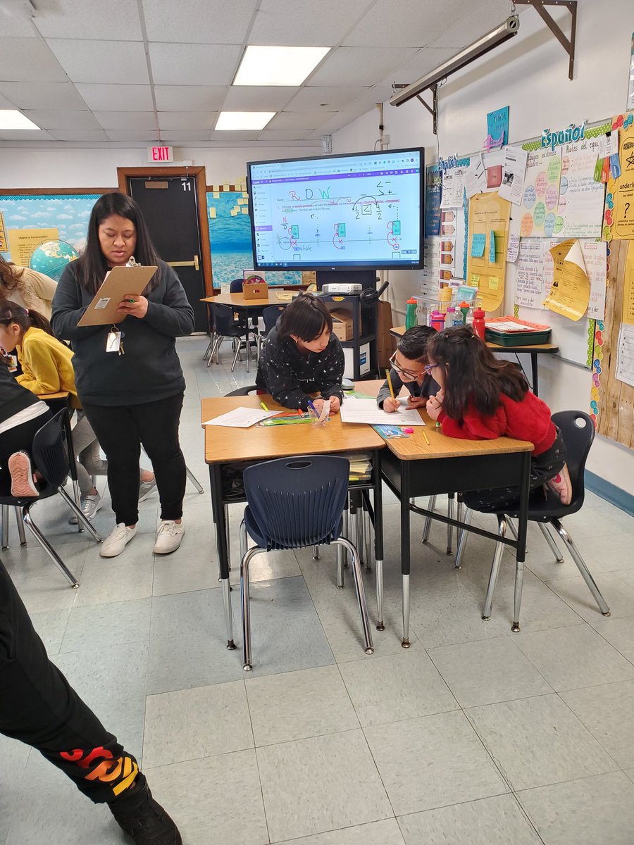 GenzMelissa's tweet photo. Academic Teaming. Peer Coaching. Look &amp; Learns. Garfield Teachers continue to move the work forward!  #sdu46 @thomps_michelle @JaimeBaileyEd @BarbiChisholm https://t.co/dVXVBBEBNG