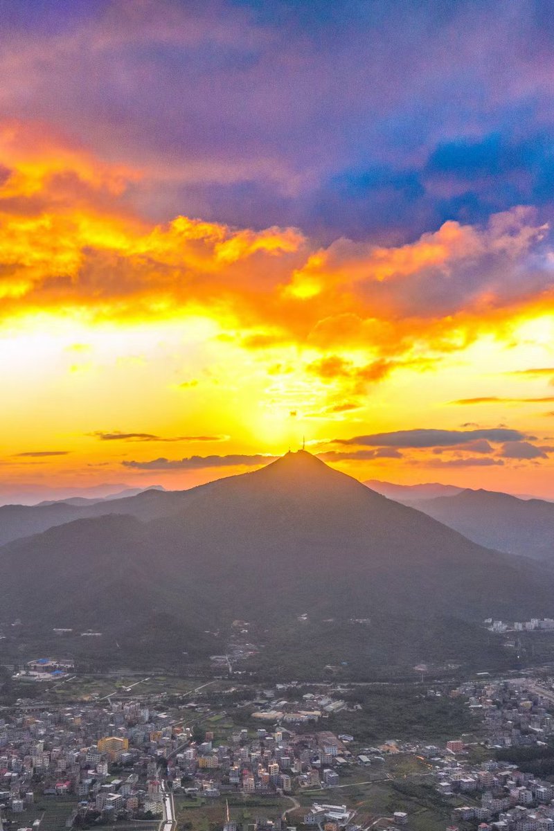 mazuguli007's tweet photo. 壶公山——莆田版“富士山” https://t.co/9uI6QyJeH8