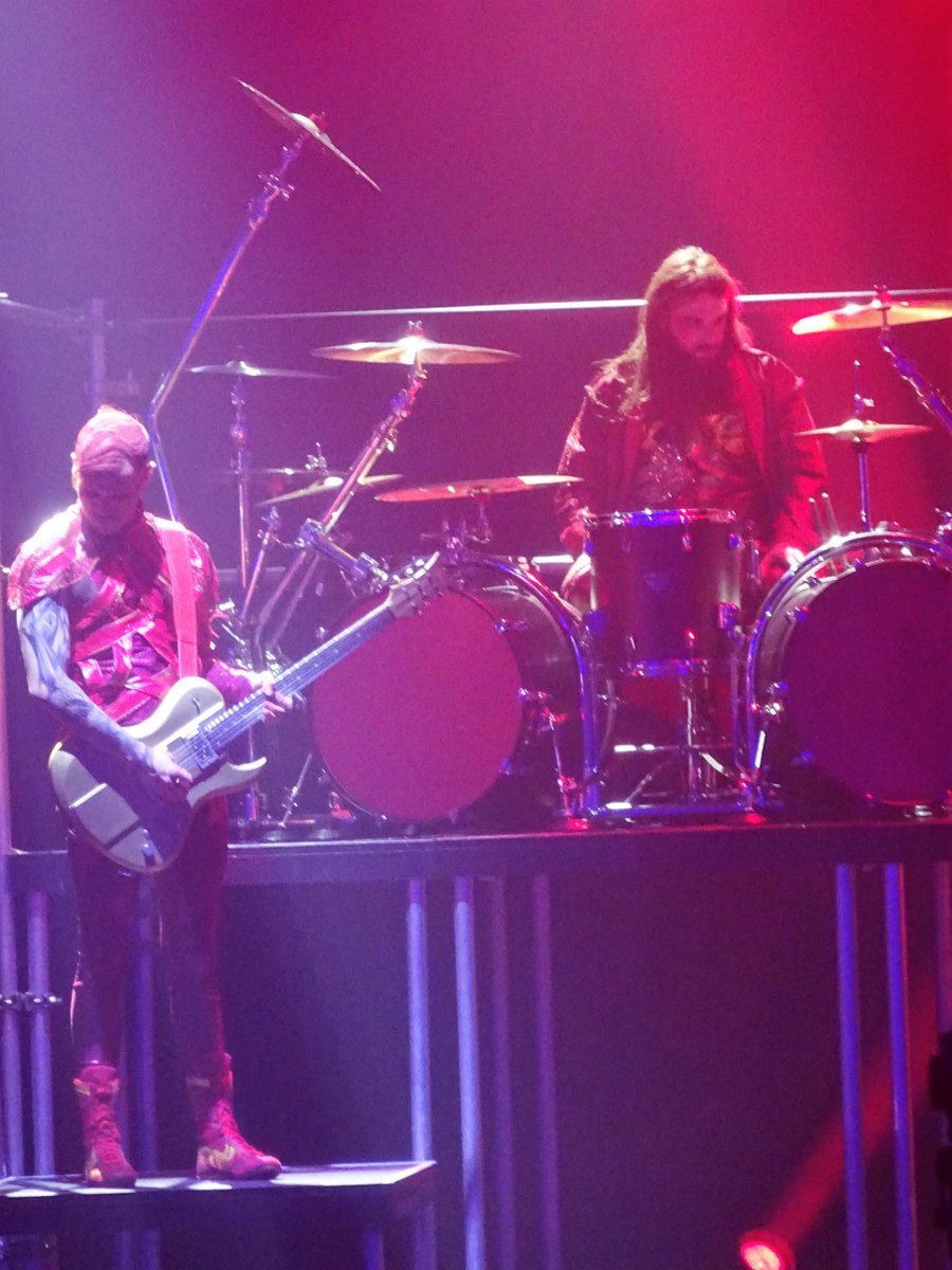 EFR12Radio's tweet photo. #UnserLiedFürLiverpool
Who? @lordofthelost 🇩🇪
Name of the song: #BloodandGlitter
Language: English
What to expect on stage: huge stage & fire
Don't miss the final (live show) this Friday at 10:20 pm CET on https://t.co/b7iTgxoWaB
#ErsteProben #Rehearsals #LordoftheLost https://t.co/GTunJD7I7N