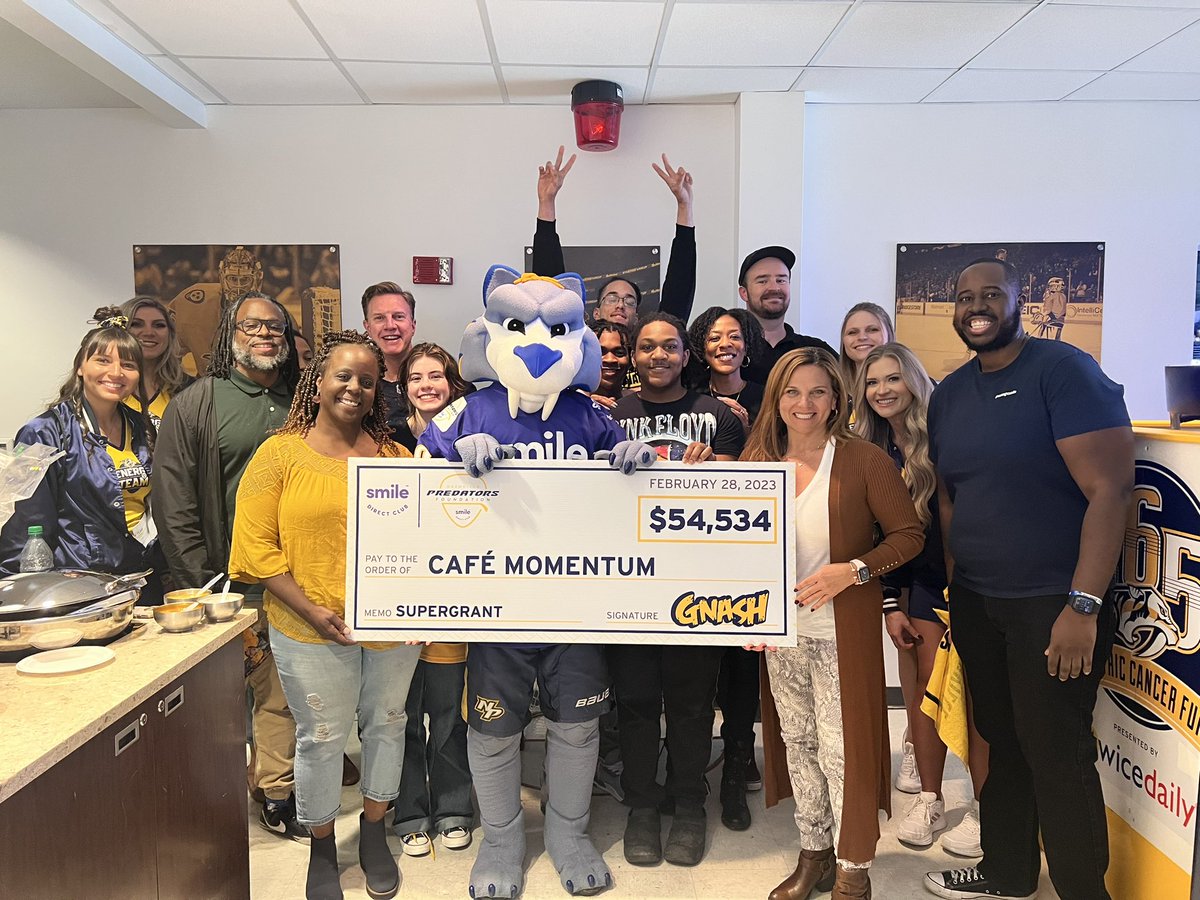 PredsFoundation's tweet image. Last night we presented @cafemomentumnsh a @smiledirectclub SuperGrant for $54,534! This SuperGrant will cover the cost of a branded catering van and supplies to help Café Momentum grow its program and generate additional catering jobs and income for the youth in the program!
