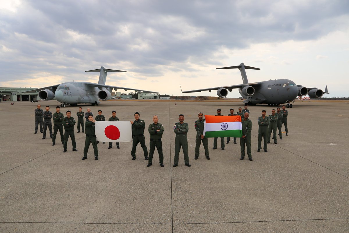 Defence_Nation's tweet photo. Exercise #ShinyuMaitri ๐ฎ๐ณ๐ฏ๐ต
#IAF & #JASDF to conduct a two-day long bilateral exercise involving C17 Globemaster III & Kawasaki C2 Transport aircrafts at Japan.
#IndianAirForce #Japan #AerialExercise #JaiHind #DefenceNation https://t.co/RQksC8uFxV