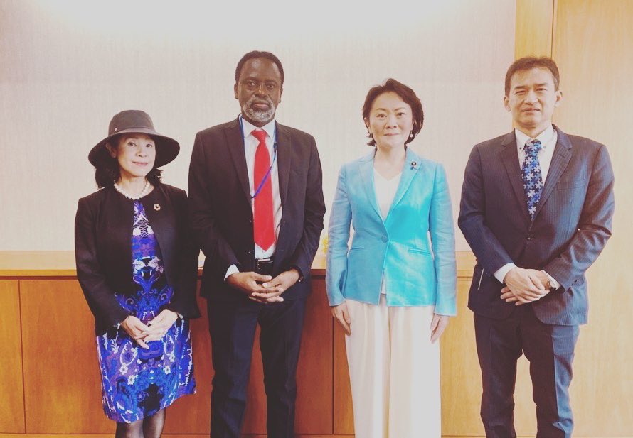 Meeting the State Minister of the Environment of Japan Ms. Miki Yamada. Climate Change. Biodiversity. Water and Environment. <a href="/UNUniversity/">UN University</a> <a href="/UNUINWEH/">UN University-INWEH</a> <a href="/UNUIAS/">UN University – IAS</a> <a href="/UNU_Japan/">国連大学</a>