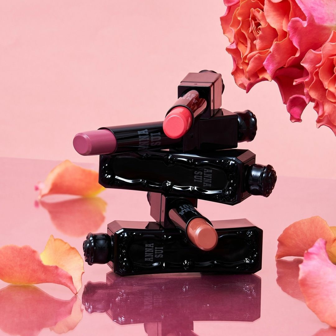Anna Sui's brand New Rouge 💄 offers both a smooth texture and beautiful colors for to make you want to put it on over and over. Now available at Image~ 🥰💞 Check out our website for more of Anna Sui