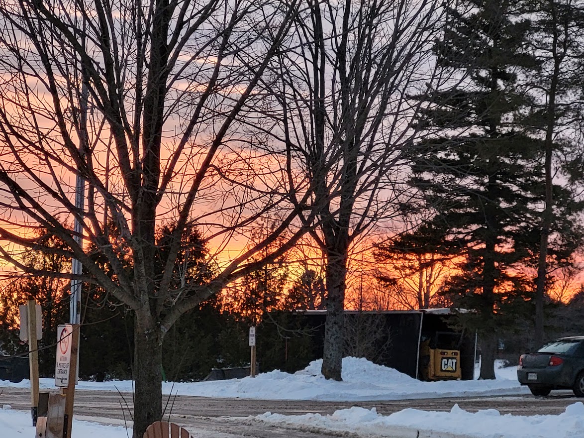 GBFarmersWeek's tweet photo. There are some advantages to staying late for evening #GreyAg courses!  What a sky!!
#Agcourses #Agevents #Ageducation #Ontag https://t.co/MU19OHFNZw