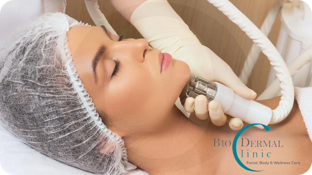 ViveloPR's tweet photo. #TerminaHOy🧑‍🦰🧴#SanJuan ¡Self-Care! ➔ https://t.co/hUIfX4trX7 Facial de limpieza profunda, tratamiento hidratante o reafirmante en ojos y radiofrecuencia en rostro, papada y cuello por $65 en vez de $155 (Separa con $9)

#BioDermalAesthetic #GastaMenosViveMás https://t.co/CtmFUXg5eR