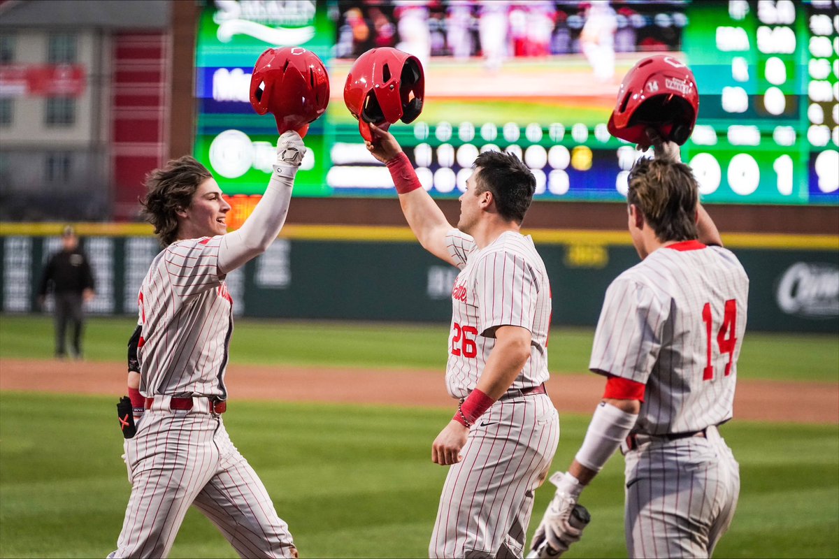 RedbirdBaseball's tweet image. BLAKE STENGER TWO-RUN BOMB 💣