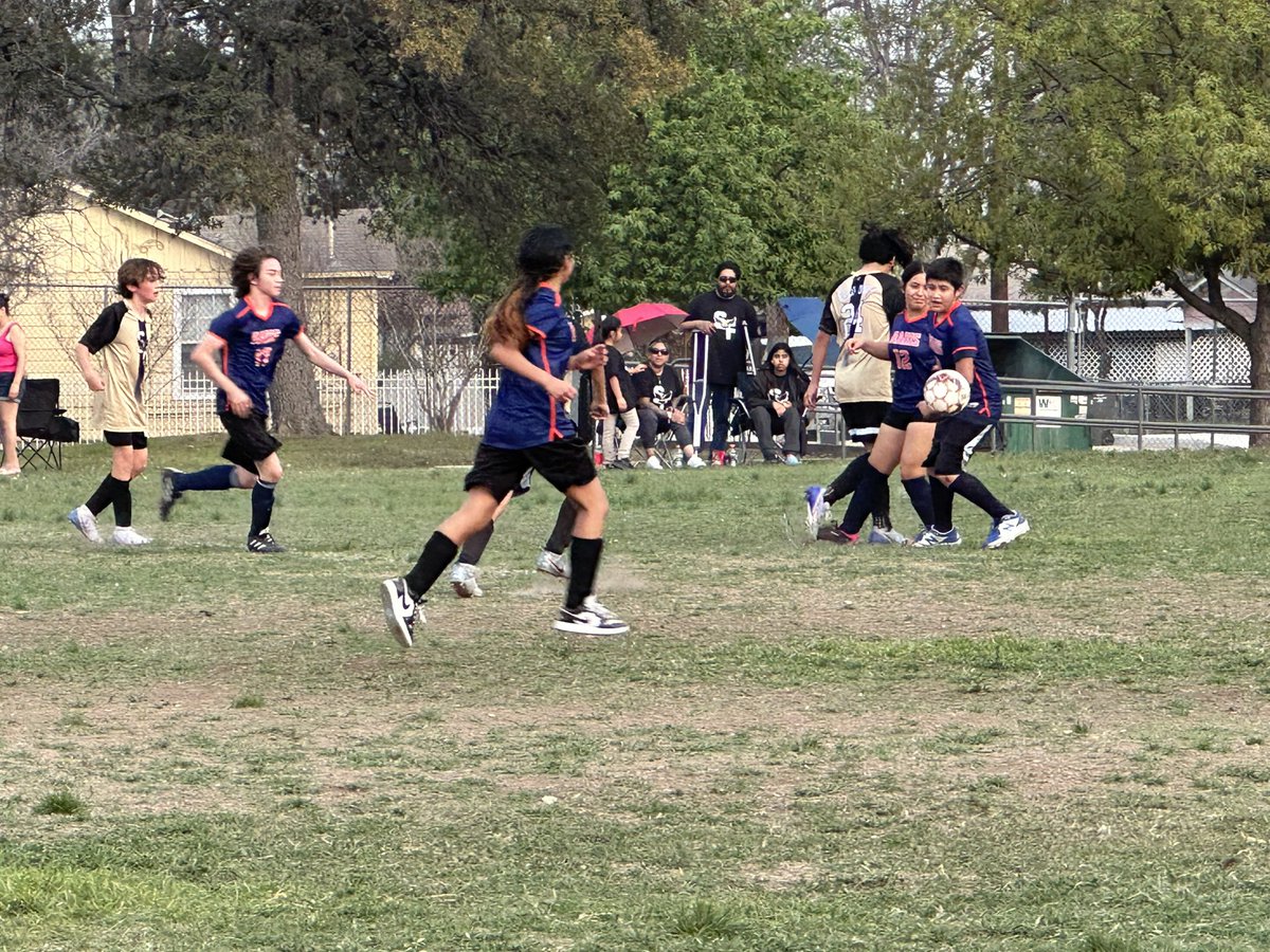Ellie Gearhart (@ellieeducator12) on Twitter photo Proud of our middle school soccer players giving it their all! #JubileeAcademies #Ramtastic #ProudPrincipal <a href="/ebeniflah2002/">Eva Beniflah Reyna</a> Proud of our middle school soccer players giving it their all! #JubileeAcademies #Ramtastic #ProudPrincipal <a href="/ebeniflah2002/">Eva Beniflah Reyna</a>