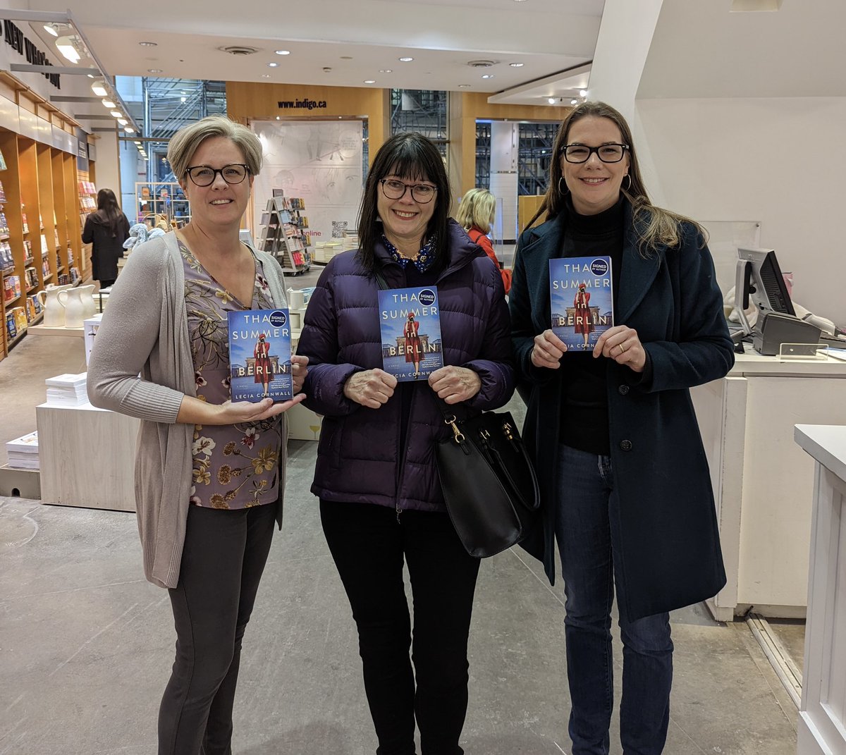 Krista_L_White's tweet photo. Love meeting up with other @WF_Writers  While visiting #Toronto, Alberta’s @Leciacornwall stopped by Indigo to sign a few books—and @lydialaceby and I got copies! Great to meet you Lecia! Look forward to reading That Summer in Berlin.

#wfwa #writer #writers #womensfiction https://t.co/WLxYKpZ0bM
