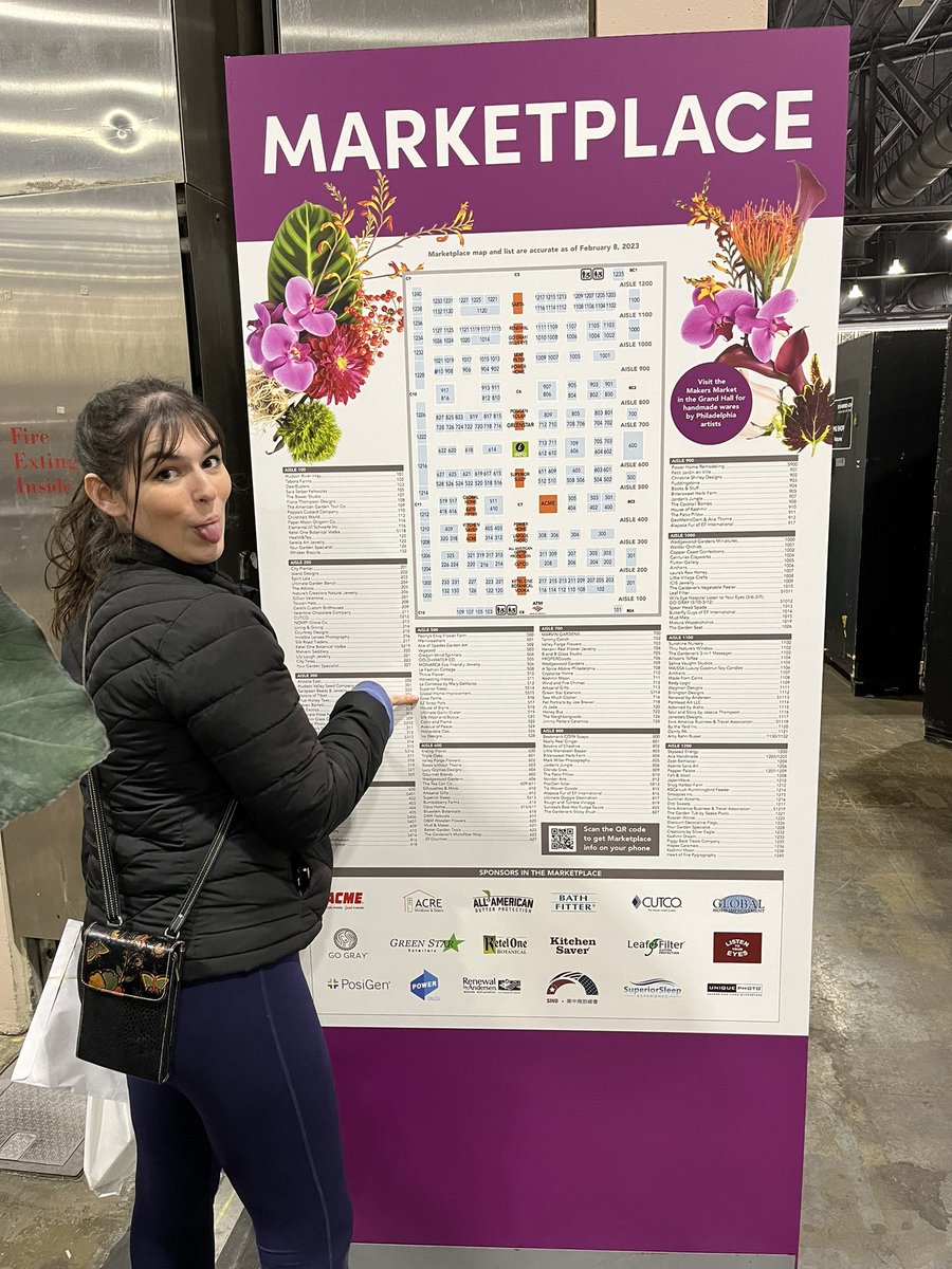 gossland50's tweet photo. Springtime in Philly!!! #PHS #Flowershow  Goss Paints booth coming together!! Proud of you Madison!! https://t.co/NC5zH3rHr0