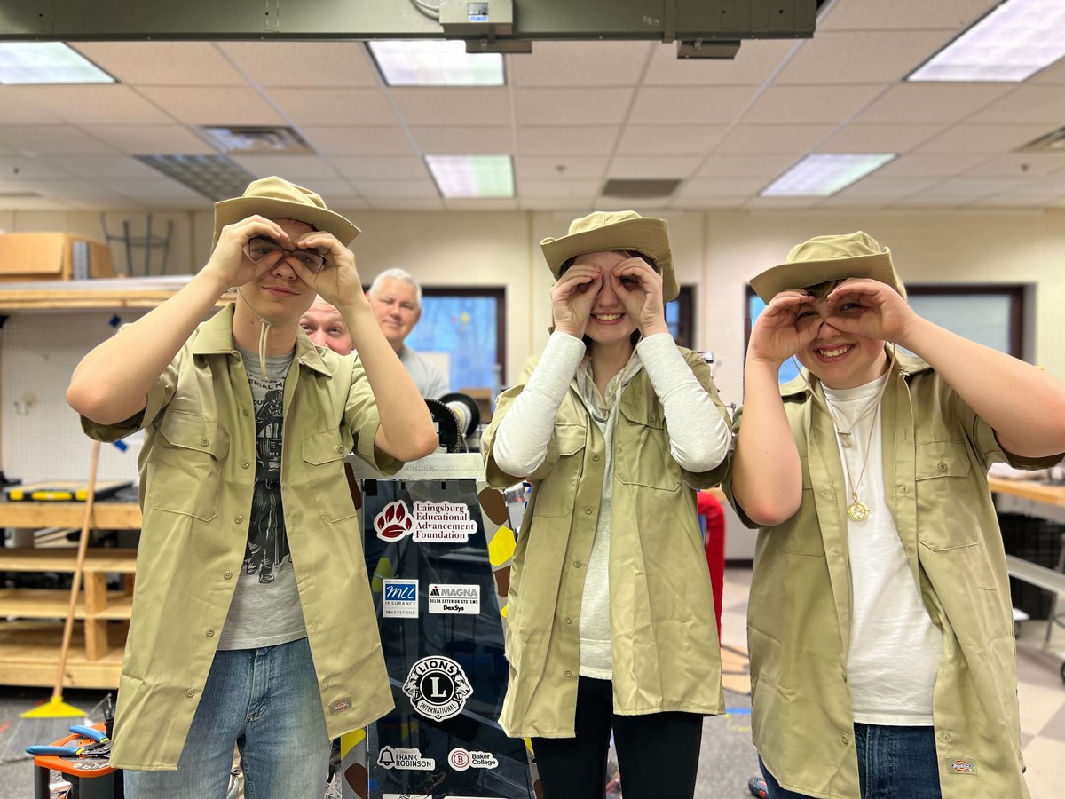 Red Thunder Robotics (@redthunder7166) on Twitter photo We are #chargedup for event one! See ya in Jackson!
#OMGrobots #frc #firstrobotics #firstinspires #first #robotics #stem #stemeducation #womeninstem We are #chargedup for event one! See ya in Jackson!
#OMGrobots #frc #firstrobotics #firstinspires #first #robotics #stem #stemeducation #womeninstem