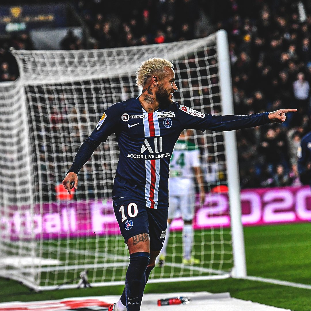 100clubism's tweet image. Romário ganhou menos que Cafu e sempre será mais lembrado. Da mesma forma que Neymar sempre vai ser mais lembrado que o Casemiro

Ser maior não é só sobre títulos coletivos. Neymar teve muito mais impacto nas equipes que atuou e no futebol em geral. Ele é o cara dessa geração BR