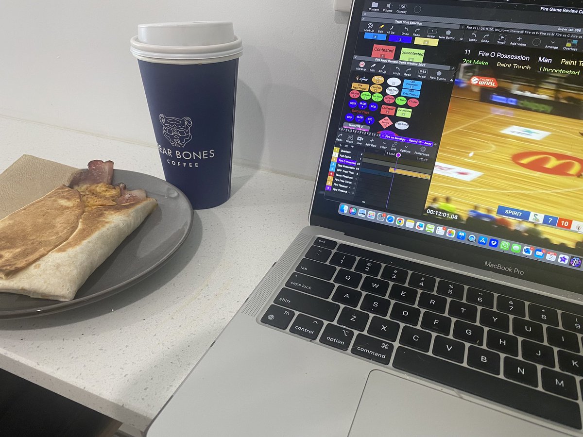 Coachfos_Aus's tweet photo. THANKS @FulcrumTec for powering @TownsvilleFire this season - heading into playoffs. Little case study underway for the season end looking at Points Per Possession for Paint Touches Wins/Losses. #11 #minorpremiership #bepartofit #FireInTheFinals #PaintTheTownOrange https://t.co/yYpALtk09g