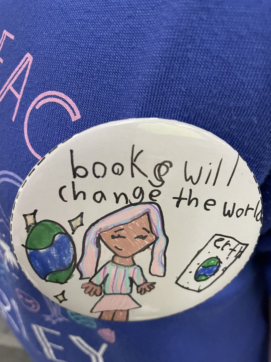 More button making fun to celebrate #ReadAcrossAmerica2023 #leanderisdlib