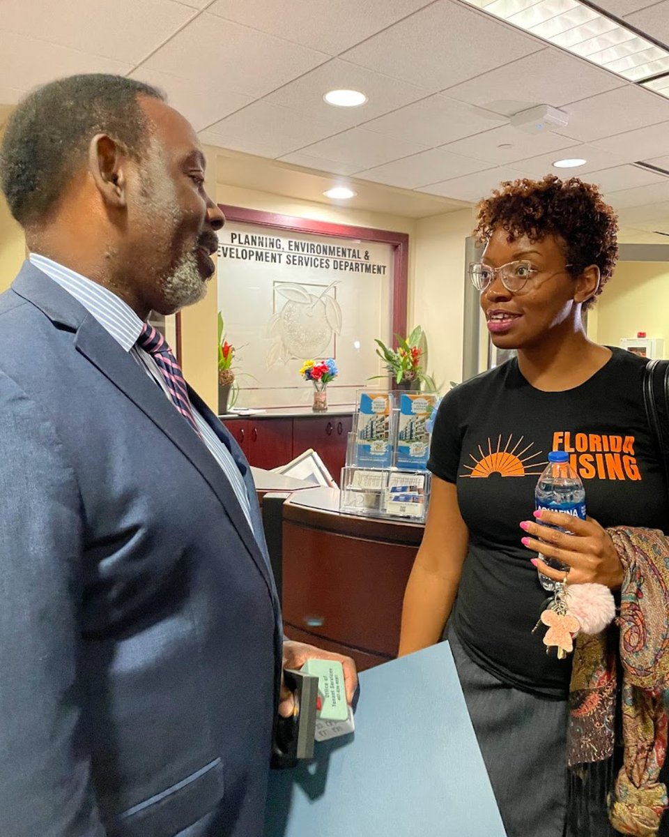FLRising's tweet photo. A direct result of our #JusticeOnEveryBlock campaign in #OrangeCounty, the Office of Tenant Services was created in January alongside the Tenant Bill of Rights by Orange County Commissioners. Today, our members were present at its opening!

#HousingIsAHumanRight #TenantRightsNow https://t.co/eJ7YTMhy2J