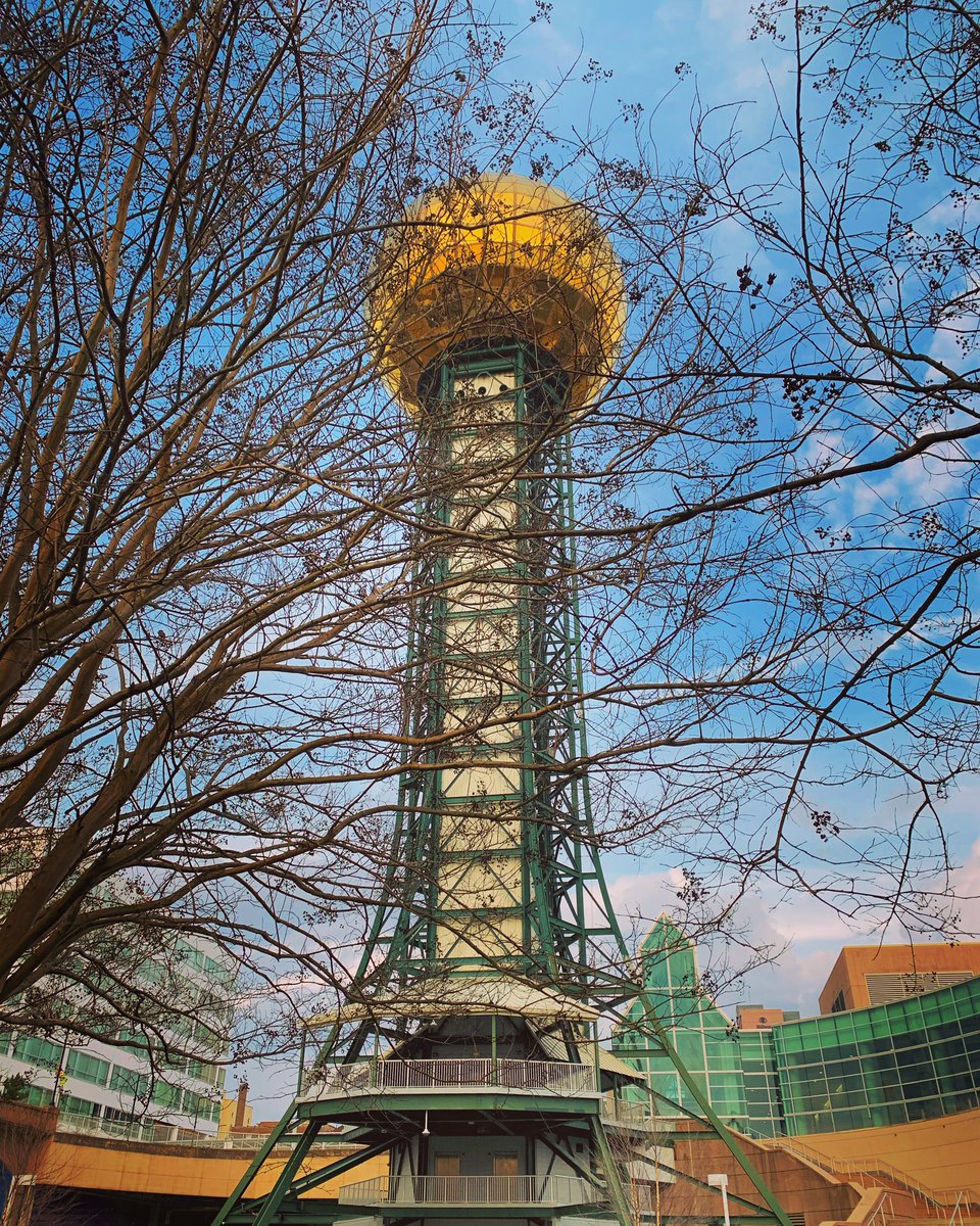 Spring at the sunsphere #downtownknoxville #knox #tennessee