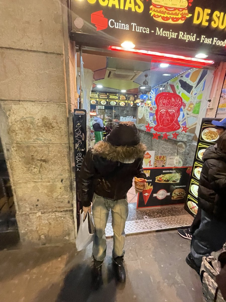 idrinkkbloodd's tweet image. #fr #distressed