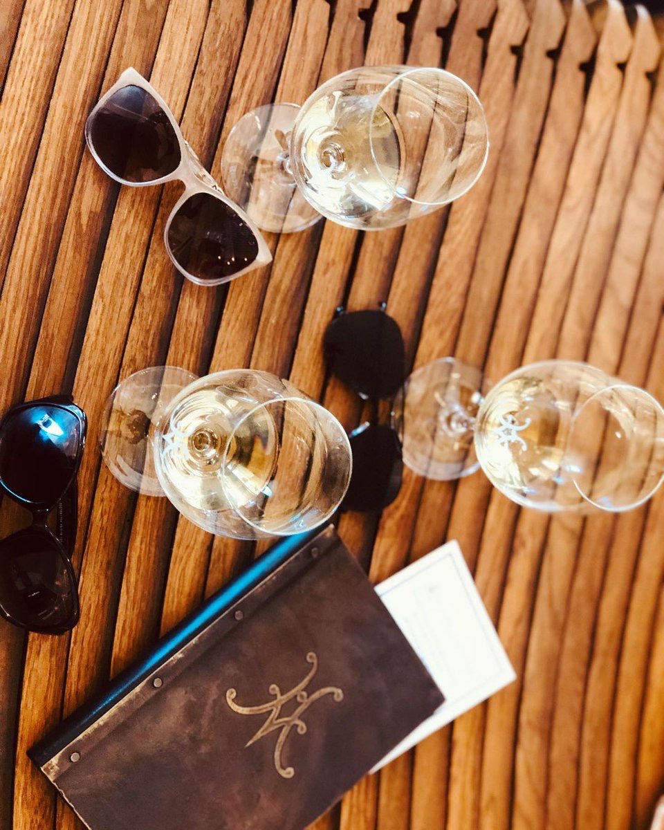 RT @hestanvineyards: “Three girls and their wine.” - katwanderguru via IG 🍷 We’re glad you enjoyed your tasting with us, katwanderguru! #Yountville #NapaValley #WineWednesday