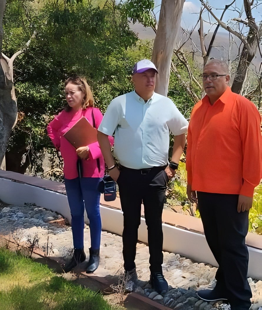 Junto a la gobernadora del estado Aragua, Karina Carpio; la alcaldesa del municipio Bolívar, Lolimar Montilla; el ministro del Poder Popular para el Turismo, Alí Padrón; y la secretaria de Desarrollo Económico y Turismo de la entidad aragüeña, Maritza Mendoza
#2023DeVueltaAlCampo