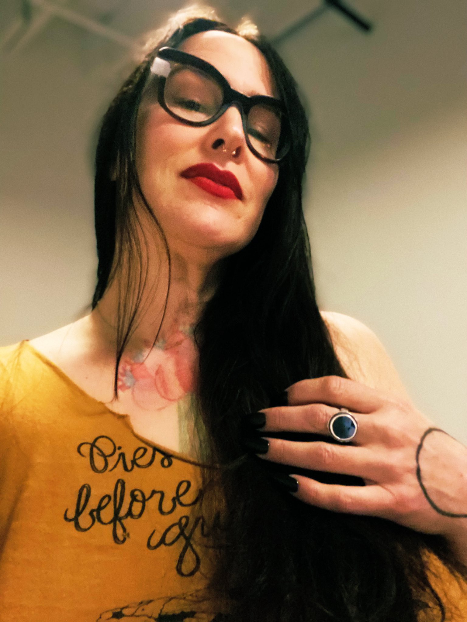 Hecuba StrangeLove Chicago on Twitter "Bifocals so I can see your