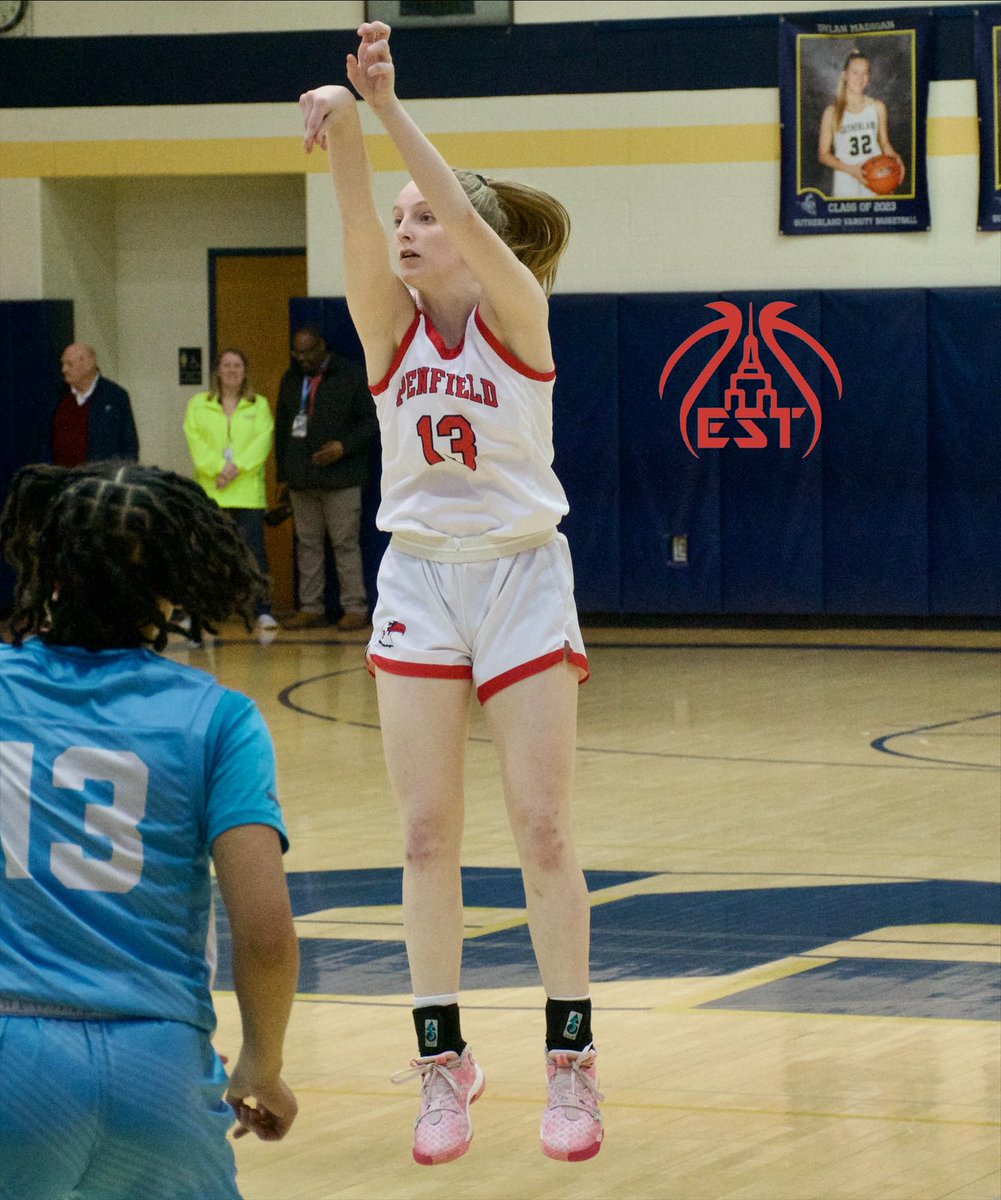 NYSTakeover's tweet photo. Penfield 56
Bishop Kearney 54
Final (OT)

… WOW 😳 36 minutes &amp; 5 lead changes in OT alone later, Penfield finished the job &amp; outlasted the defending S5/NYSPHSAA champs to advance to the AA final. @jackiefunk20 hung 26 in the W, @GoodeKlarissa dropped 22 to lead BK. Game 1 ✔️ https://t.co/reSMx43fI2