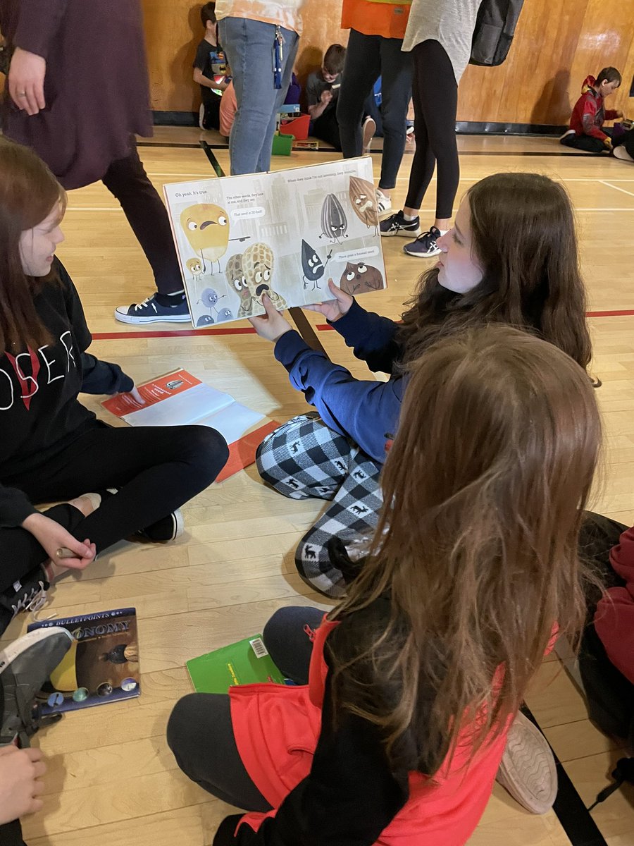 MrsDebertin'sCorner tweet media