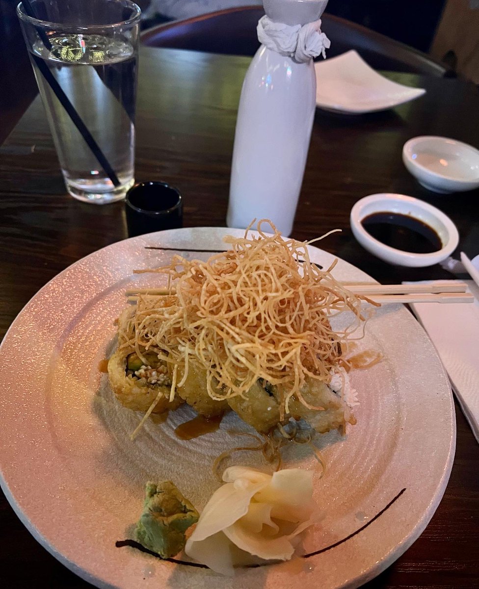 LAFoodiesSocial's tweet photo. SWIPE on image for three more pictures.
#Lunch at @hikarisakehouse #sakehouse #koreatownla
#sushi #japanesefood #lafoodiessocialclub https://t.co/bHELPkOU8F