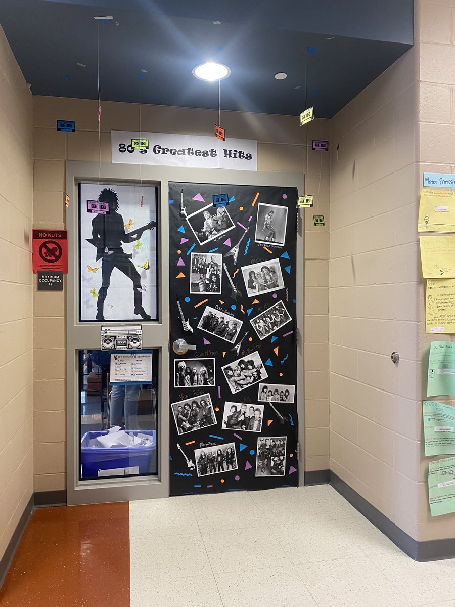 MsHunterLCSW's tweet photo. Upper H Hallway Decoration Competition Courtwarming  2023 pt 3. https://t.co/iNZGV4TkGk