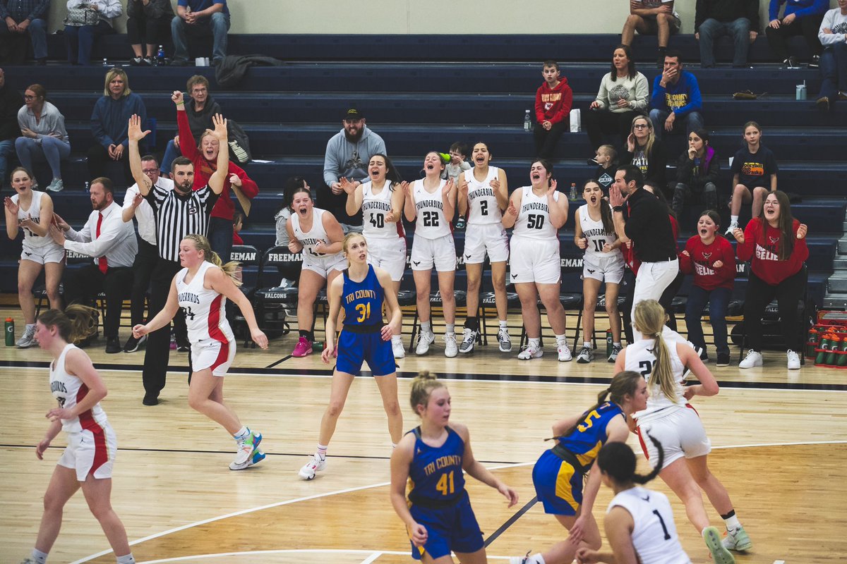 cmakey7's tweet photo. Year 3 with the whistle: โ
-2,300+ miles
-27 different partners
-6 total postseason assignments
-2 District Final assignments
Goals are on track and having a blast seeing different gyms and meeting new people. ๐๐ผ๐
#nsaa #nhsoa #basketballofficiating #nebraska https://t.co/Z1WSFUp0Ld