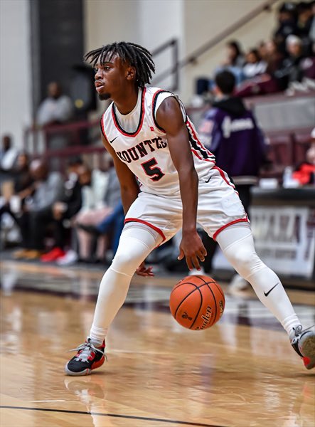 Kountze_BBall's tweet photo. Want to give a special S/O to our very own sophomore guard @409_zacc 

Back to Back MVP of District 22-3A!!!!!!!! https://t.co/4TNu0p4Myj