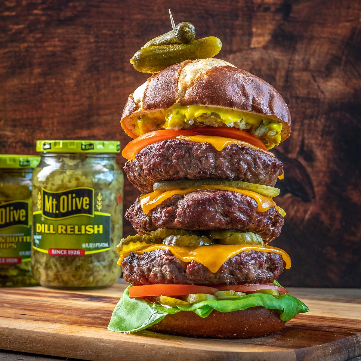 MtOlivePickles's tweet photo. On a scale of 1 to 10, what would you rate this burger?
#Pickles #ExtraPickles #Cheeseburger #Cheeseburgers #KosherDill #KosherDillPickles #DillRelish #BBQ #Grilling #Grillin #GrillTime #GrillMaster #GrillingLife #Cookout #BestBurger #PickleChips #PickleLovers #BurgerLovers https://t.co/nb34YJ9DDN