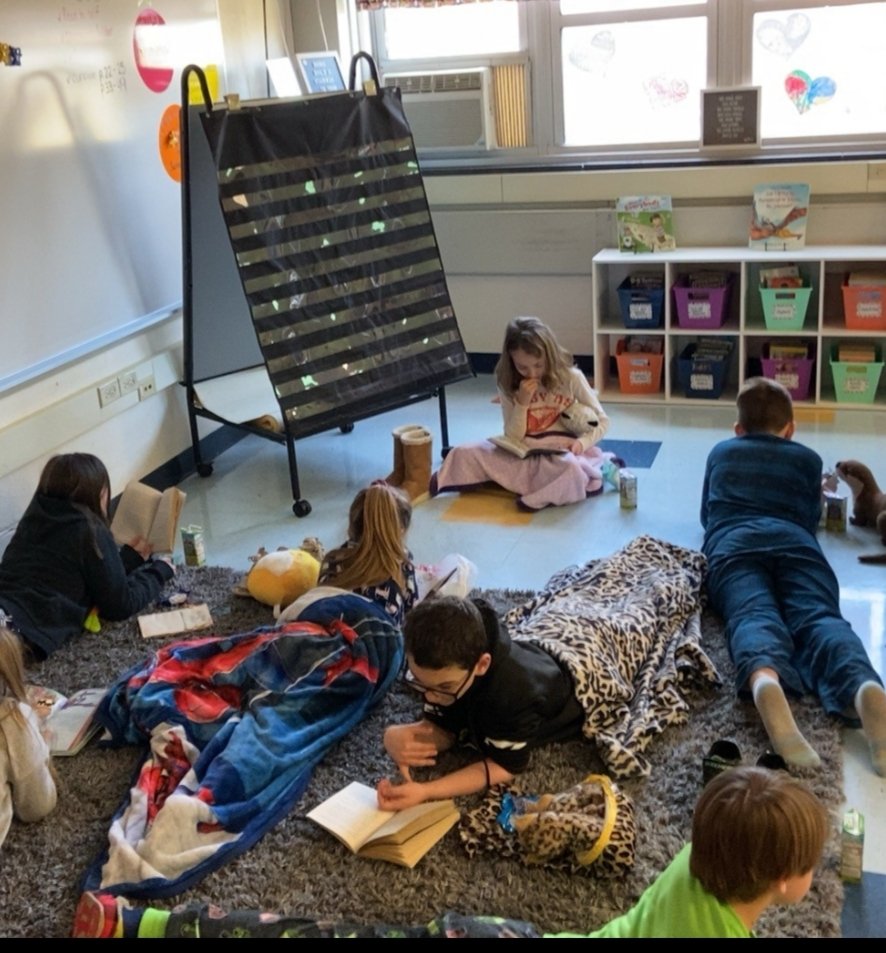 Springfield Elementary School tweet media