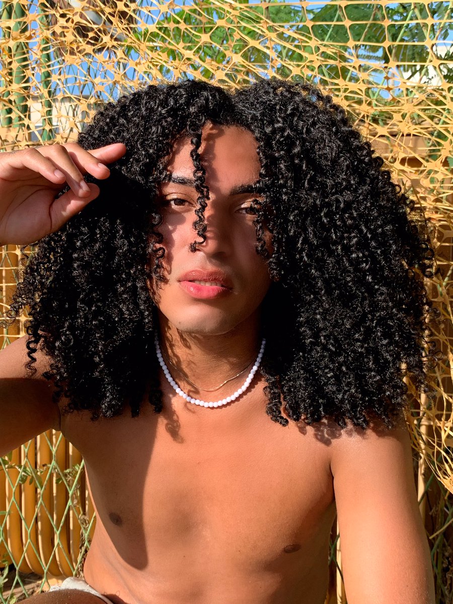 bruno_dpaura's tweet photo. O cabelo / O segredo. 
@LorealParisBR https://t.co/FMRS9VsuzU