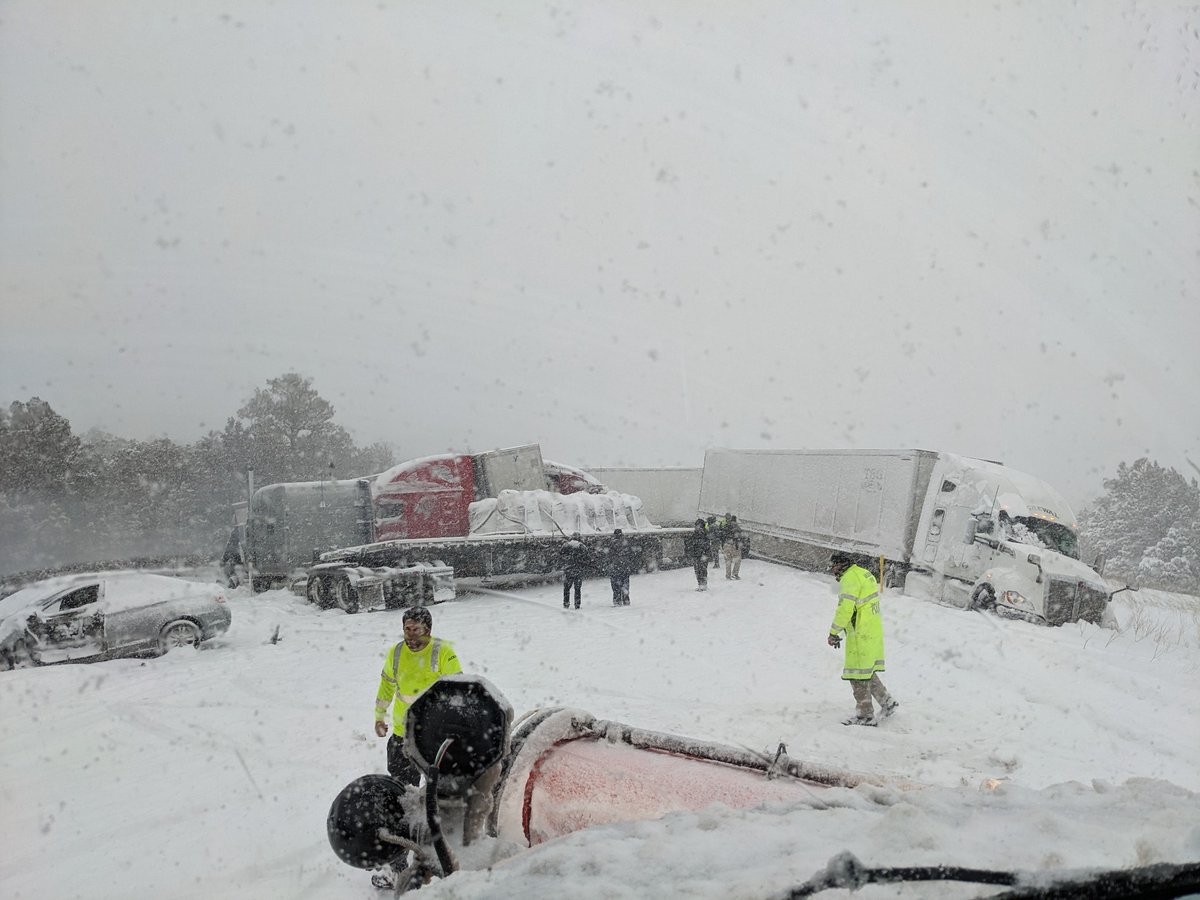 A good reminder not to venture out until this winter storm passes. 

(Taken on I-40 just west of Williams)

#azwx #Aztraffic